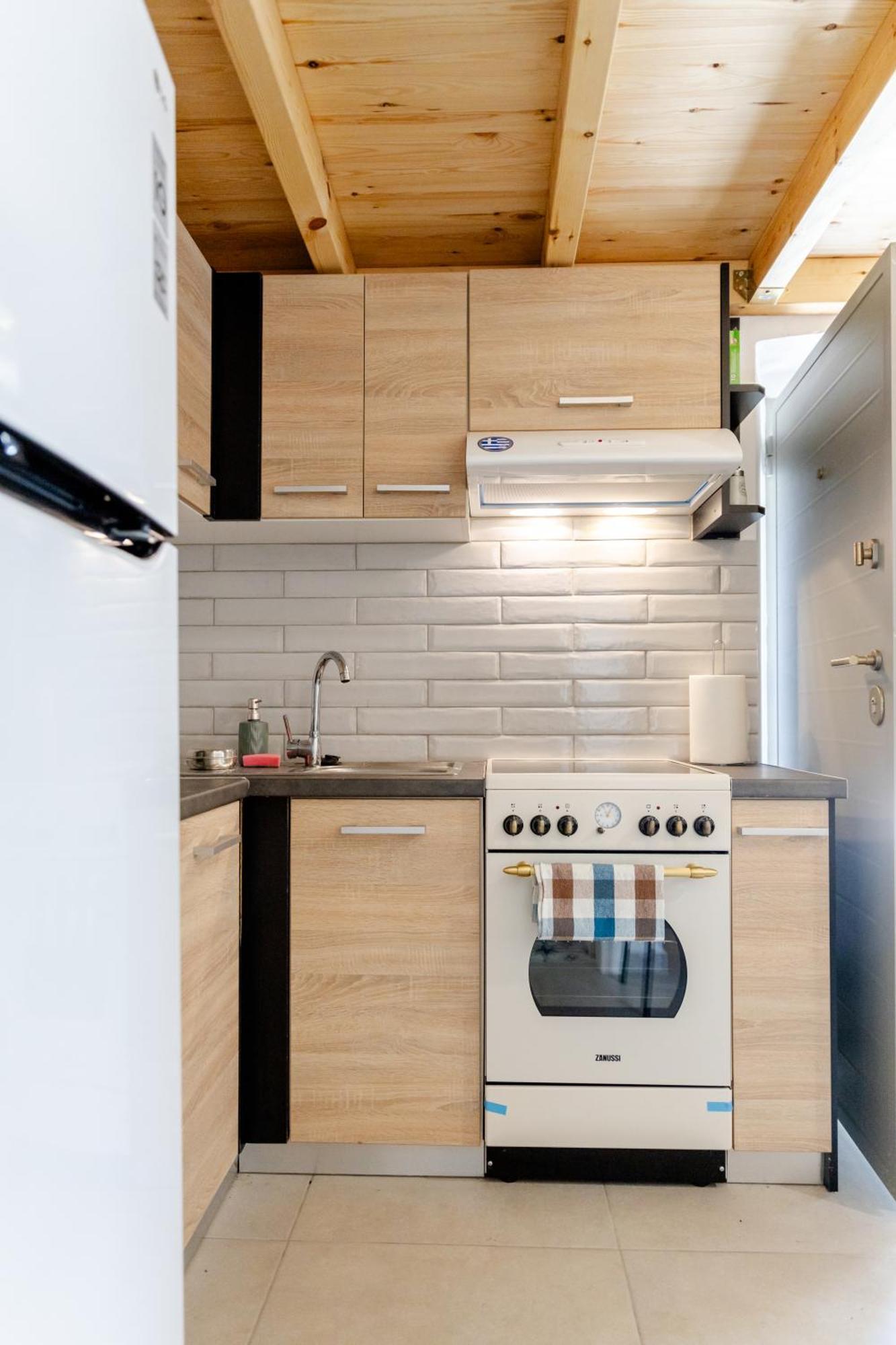 Sonar Deluxe Cottage Плитра Экстерьер фото